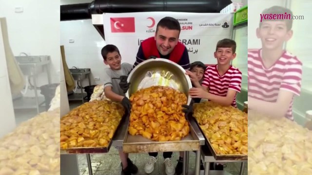 Czn Burak hareketiyle takdir topladı! Mescid-i Aksa'da Kızılay ile iftar sofrası hazırladı