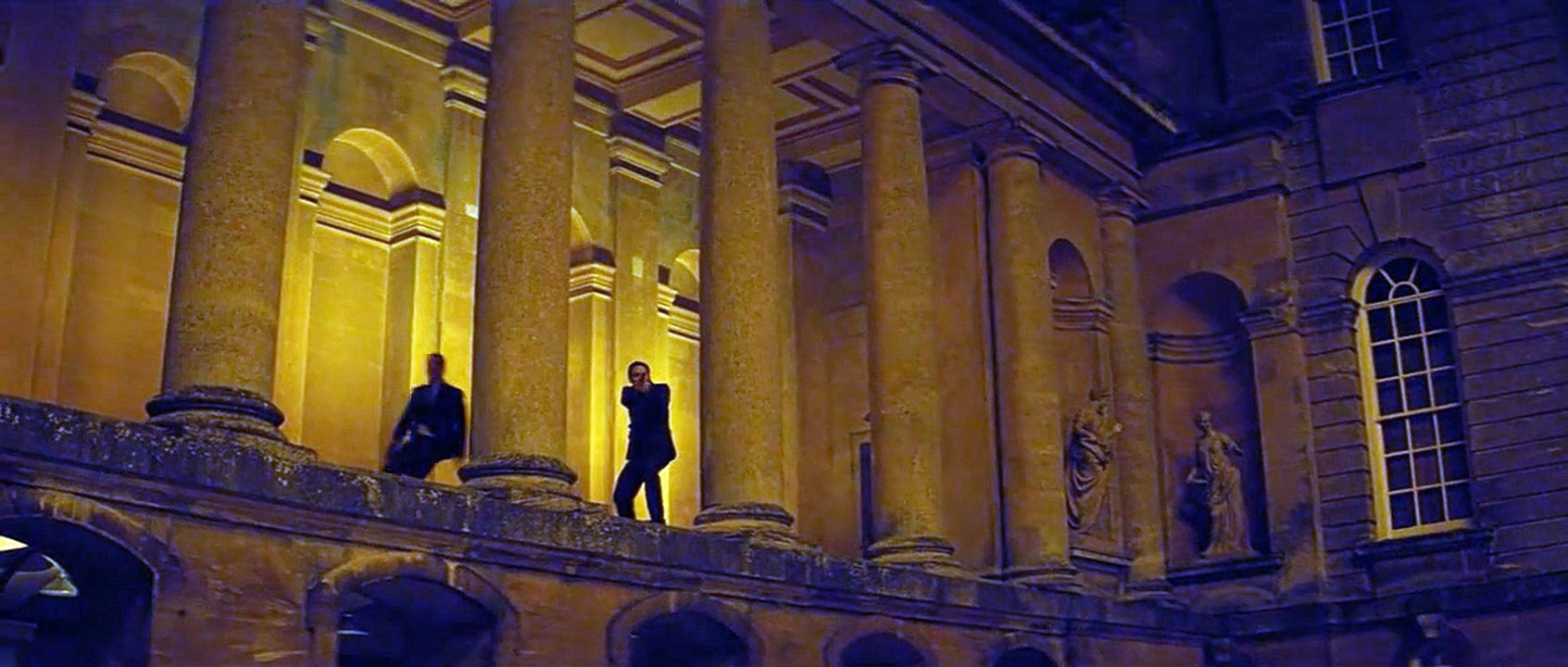 007 Spectre - EXTRAIT VOST "Palazzo Exit"