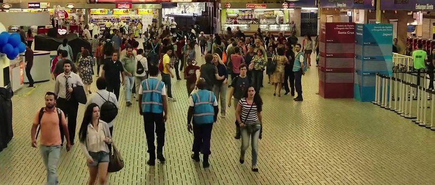 Favelas - EXTRAIT VF Course-poursuite