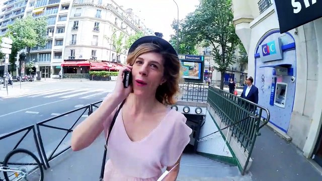 C'est quoi cette famille?! - BONUS Juliette Tresanini présente les acteurs du film