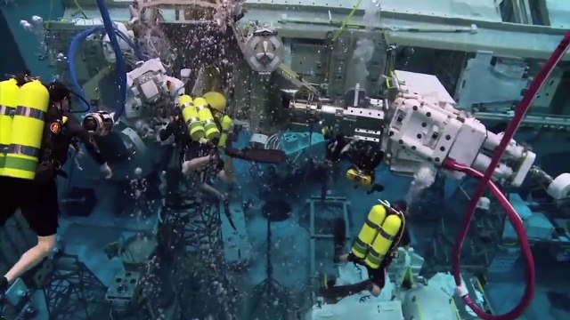 Gravité Zéro Bande-annonce VO