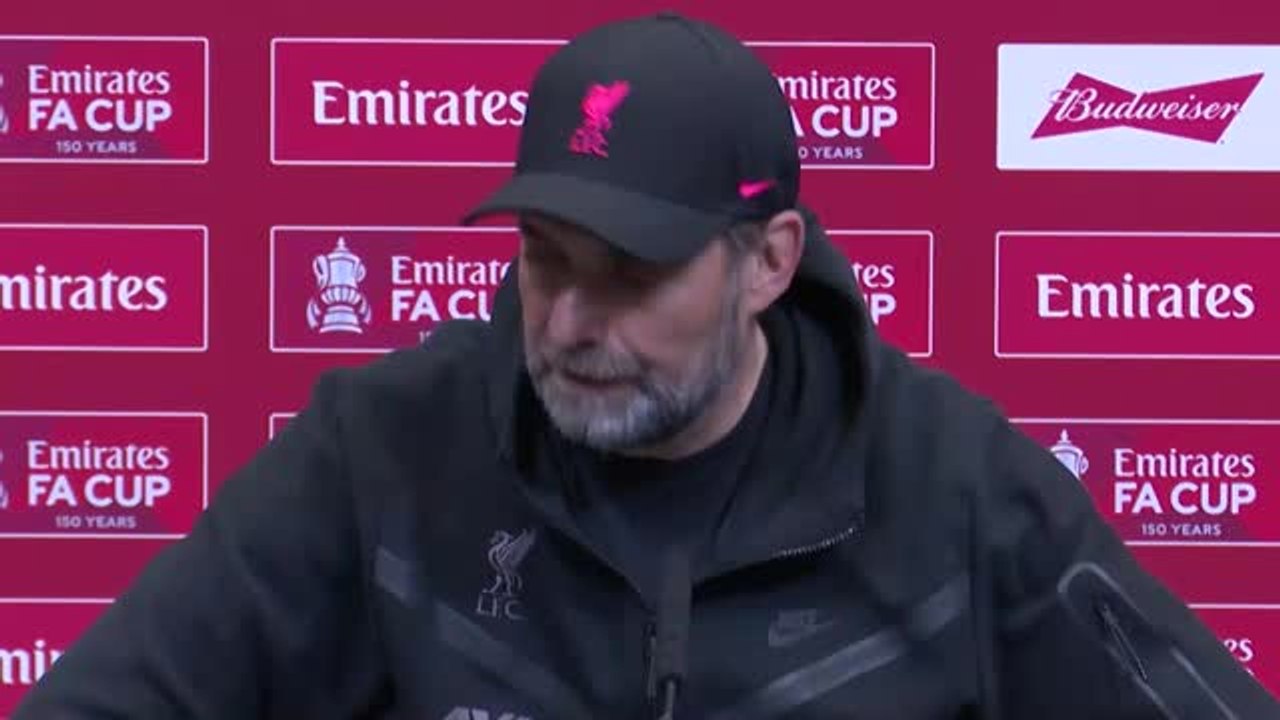Lfc spielt das gerede über titel-quadrupel herunter