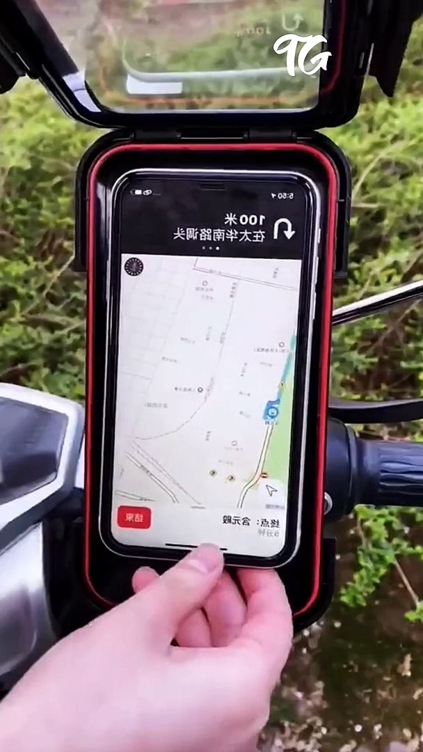 ⁣Waterproof smartphone Holder