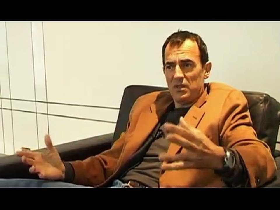 Albert Dupontel Interview 9: Chrysalis