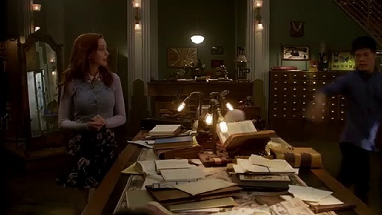 Flynn Carson et les nouveaux aventuriers - saison 4 Teaser (4) VO