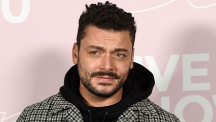 GALA VIDEO - Kev Adams, à cœur ouvert, il se confie sur sa vie amoureuse : “quelque chose qui manque”