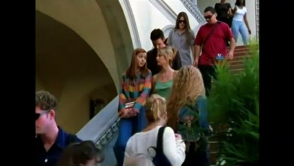 Buffy contre les vampires - saison 2 Générique