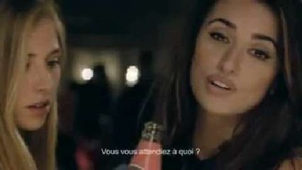Pénélope Cruz nouvelle égérie Schweppes