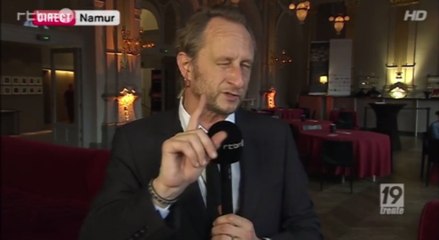 Benoit Poelvoorde apparaît (légèrement) éméché à la télévision belge