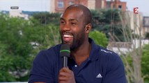 Teddy Riner perturbe de le match de Richard Gasquet à Roland-Garros en balançant une balle sur le terrain
