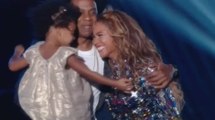 MTV Video Music Awards : Beyoncé en larmes à la reception de son prix par Jay-Z et Blue Ivy !