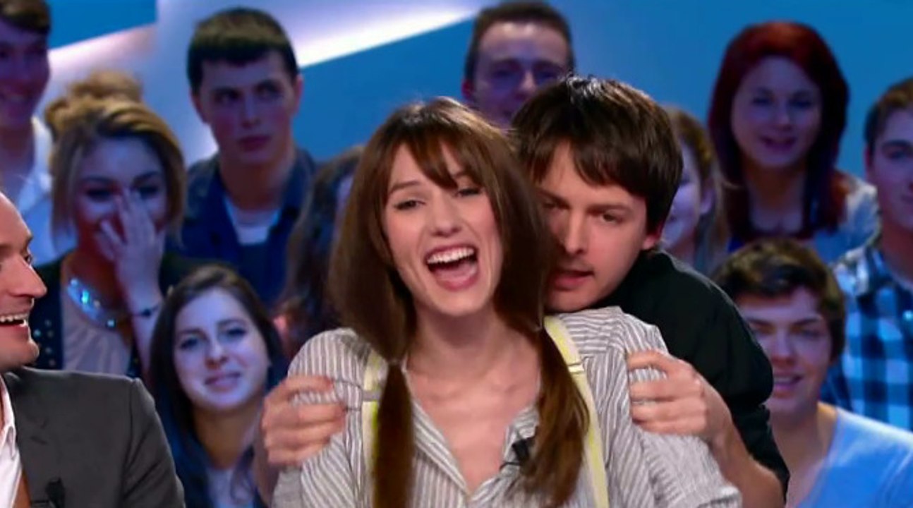 Chris Esquerre perturbe la météo de Doria Tillier