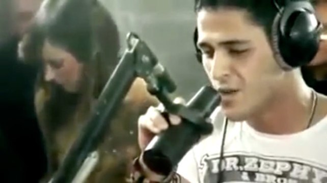 The Voice : Youness Guezouli en featuring avec Kenza Farah