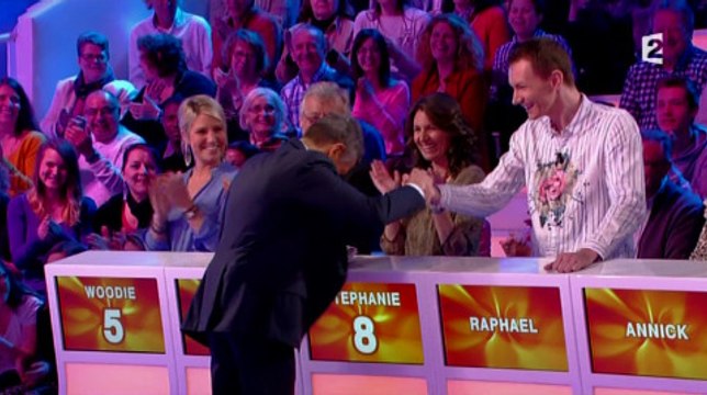 Un candidat de Tout le monde veut prendre sa place drague Nagui : C'est animal entre nous