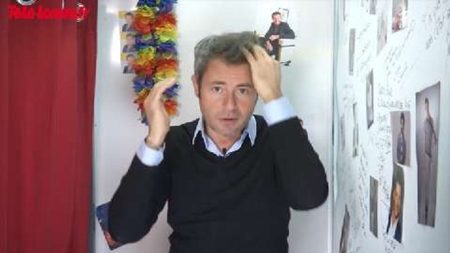 Jérôme Anthony partage sa passion pour Claude François dans La Boîte à Photos de Télé-Loisirs.fr