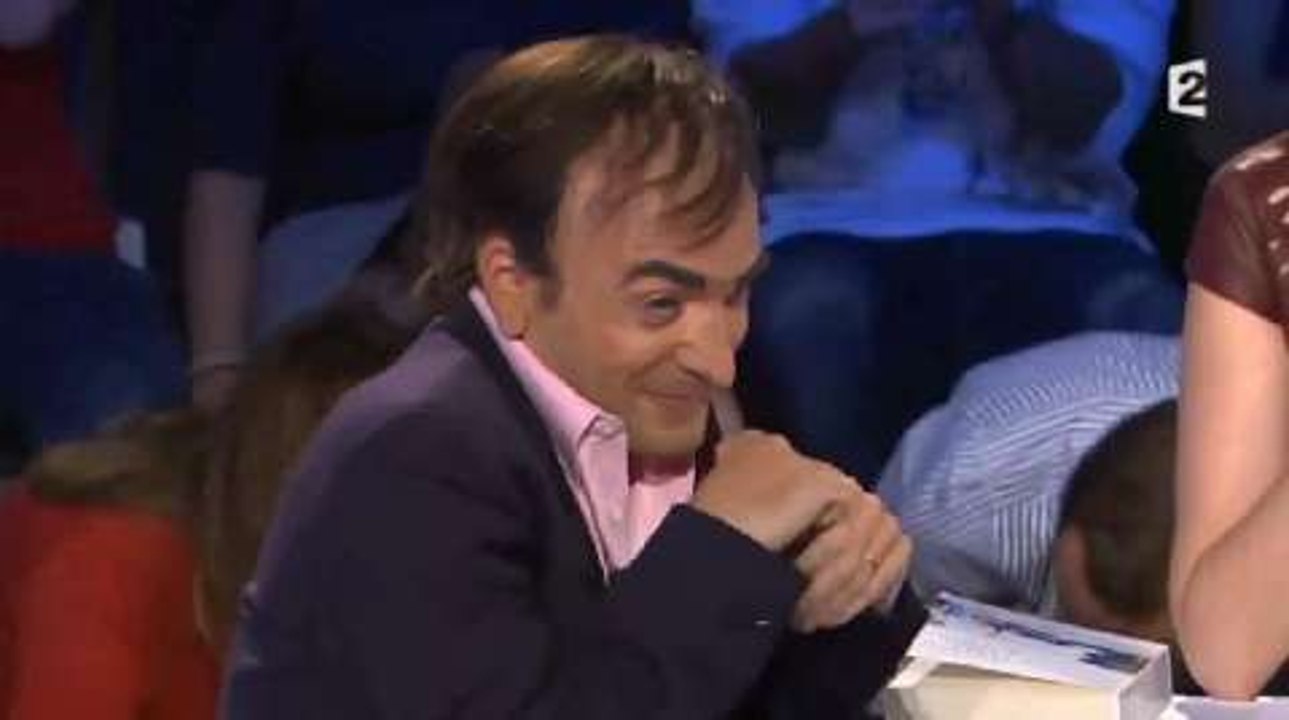 Jonathan Lambert déguisé en Eric Zemmour dans On n'est pas couché