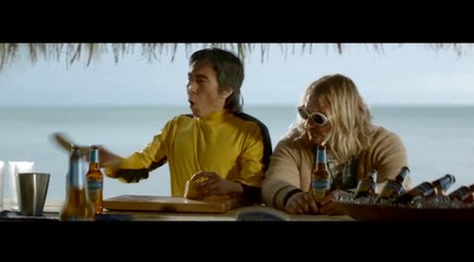 Bruce Lee, Kurt Cobain, Elvis et Marylin Monroe dans une pub pour une bière