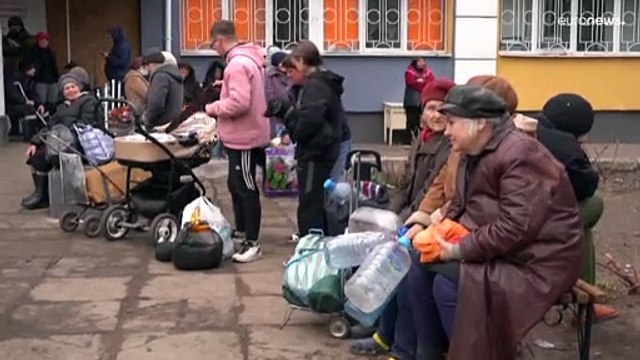 Ucraina, Mariupol ancora contesa e semi-distrutta. Zelensky non esclude uso di armi chimiche