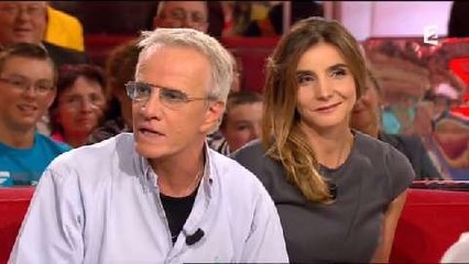 Mathieu Madénian embrasse Sophie Marceau... puis clashe Christophe Lambert