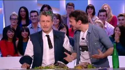 Download Video: Crise d'hystérie au Grand Journal avec Jerome Niel