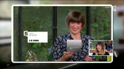 Fou rire de Daphné Bürki à cause du nom d'un invité