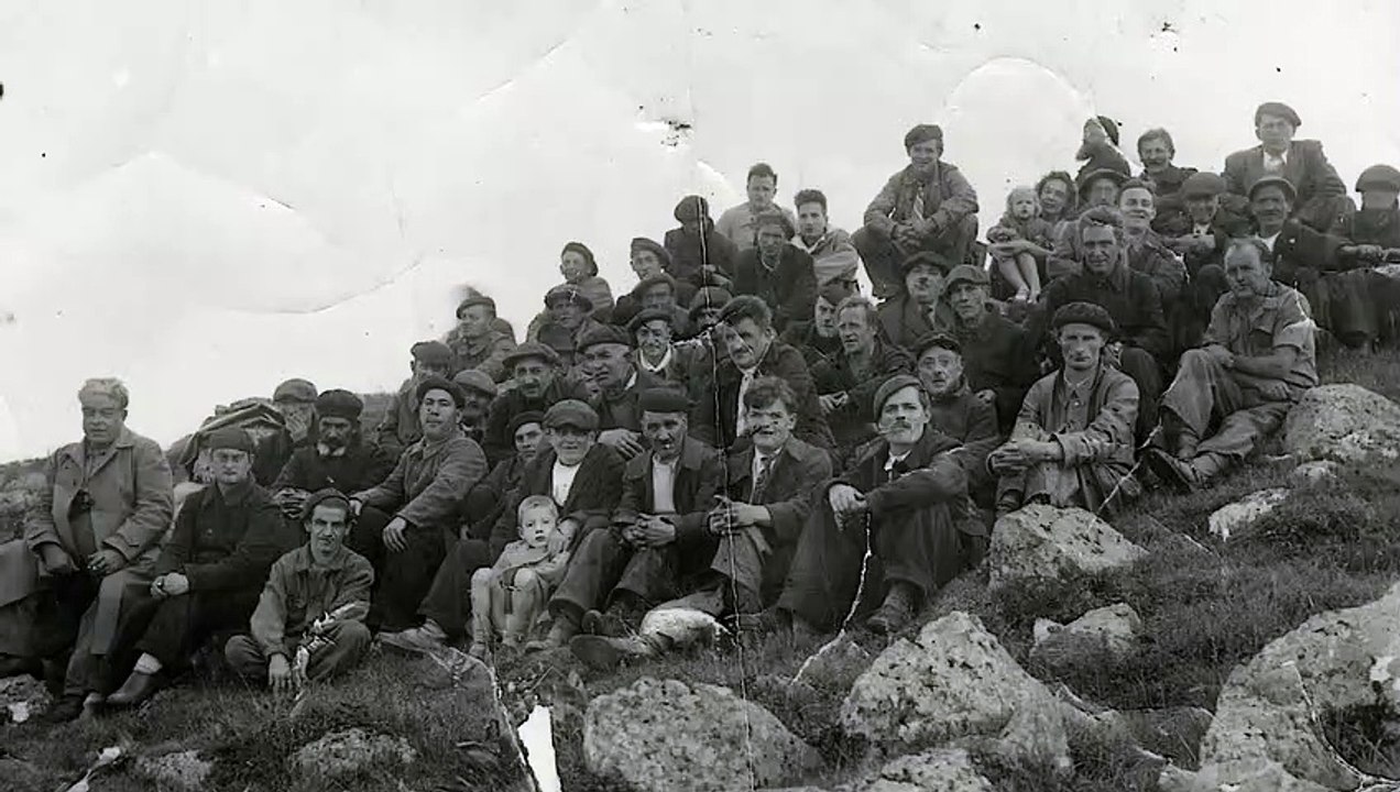 Les Heures heureuses Bande-annonce VF (2022) Martine Deyres