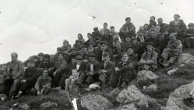 Les Heures heureuses Bande-annonce VF (2022) Martine Deyres