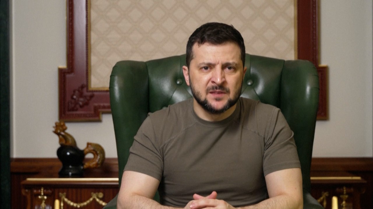 Guerre en Ukraine : Zelensky propose d’échanger un proche de Poutine contre les Ukrainiens captifs en Russie