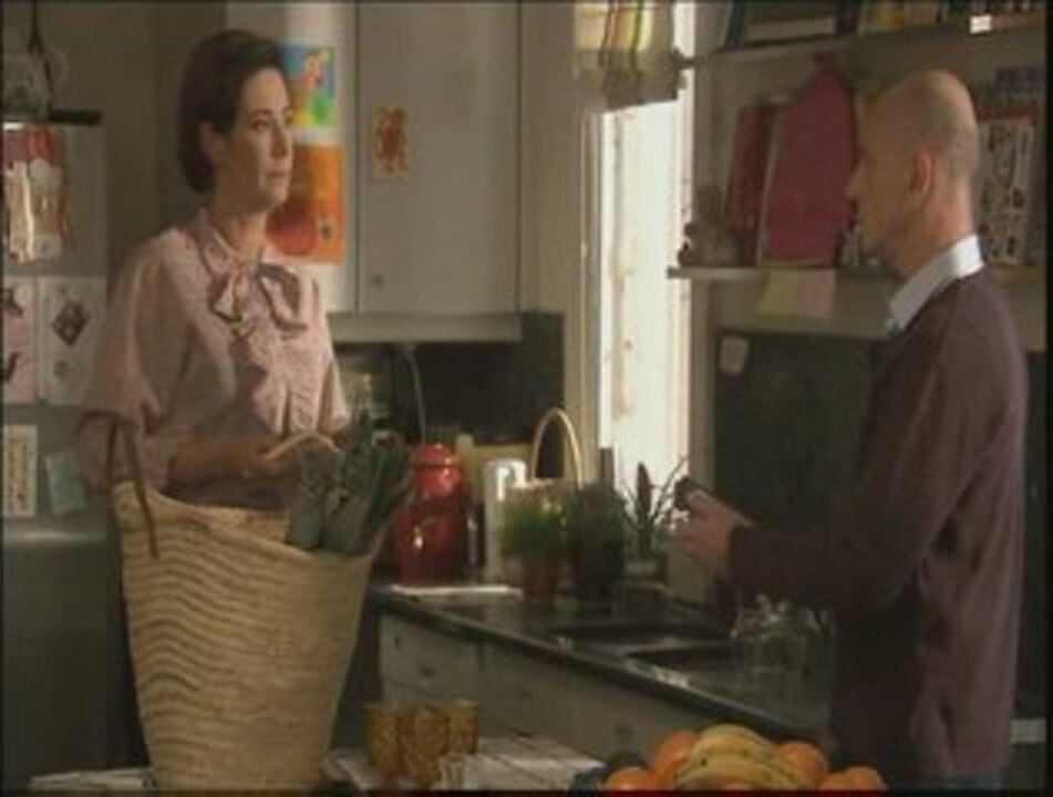 Déformations professionnelles (M6) : Le fonctionnaire