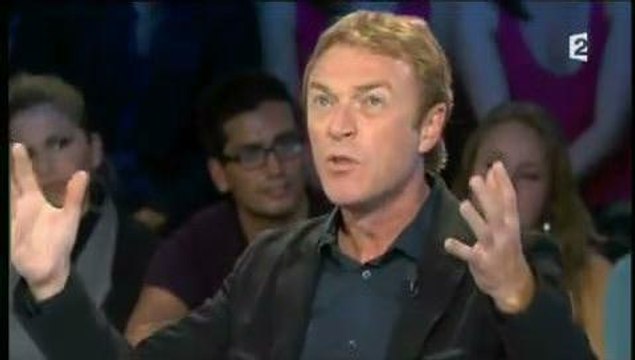 Christophe Hondelatte quitte le plateau de onpc