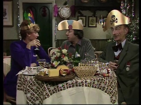 Robin's Nest (1977) S05E07 - High Quality DVD - No Room at the Inn