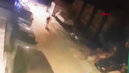 Son dakika haberi | SANCAKTEPE'DE SOKAKTAKİ KAVGADA 2 ARKADAŞINI SİLAHLA VURDU