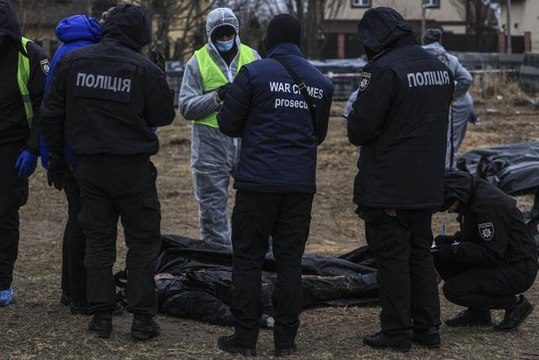 Buça'da açılan ikinci toplu mezardan 8 sivilin cesedi çıkarıldı
