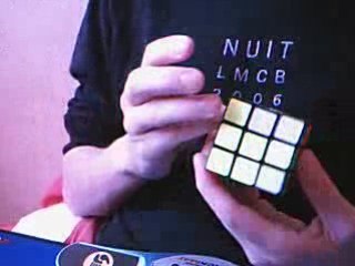 Piercy speedcubing à la Petrus in 20.93s