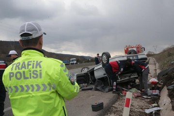 Anadolu Otoyolu'nda takla atan otomobildeki 4 kişi yaralandı