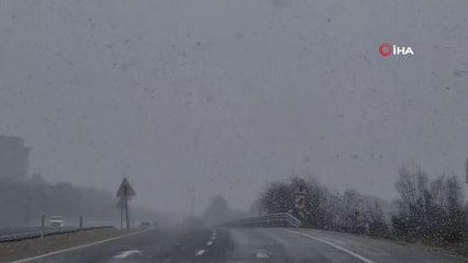 Karabük'te kar yağışı yüksek kesimlerde etkisini sürdürüyor