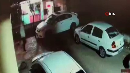 Lastik canavarı kameraya yakalandı