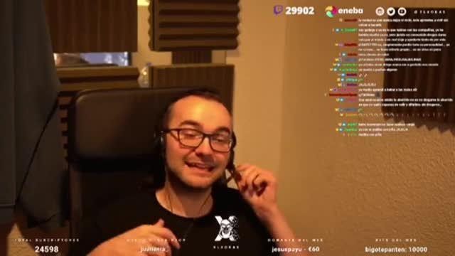 El Xokas matiza sus polémicas palabras pero defiende que su amigo ligara con chicas colocadas