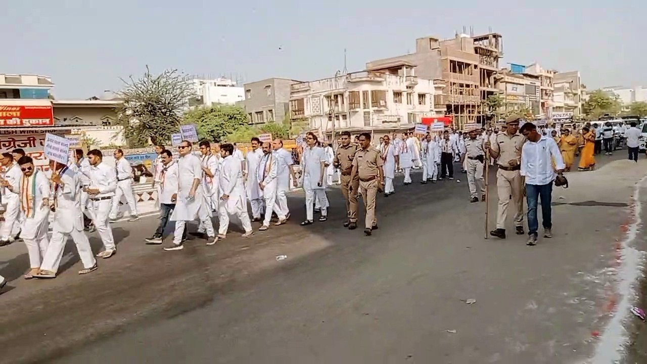 जागरण की ज्योति जली, वीरजी की सेना चली, कोटा में निकाली शांति पदयात्रा रैली