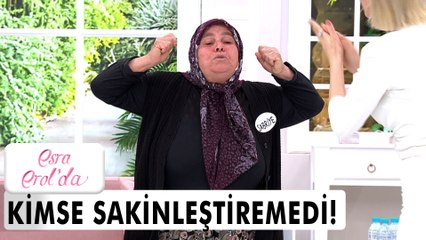 Stüdyoda zıplaya zıplaya kriz geçirdi! - Esra Erol'da 13 Nisan 2022