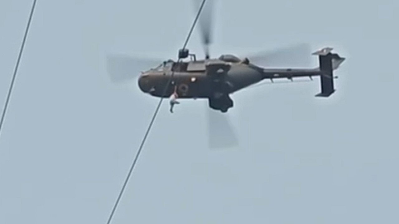 Fatal cable car collision in India leaves almost 50 people stranded mid-air