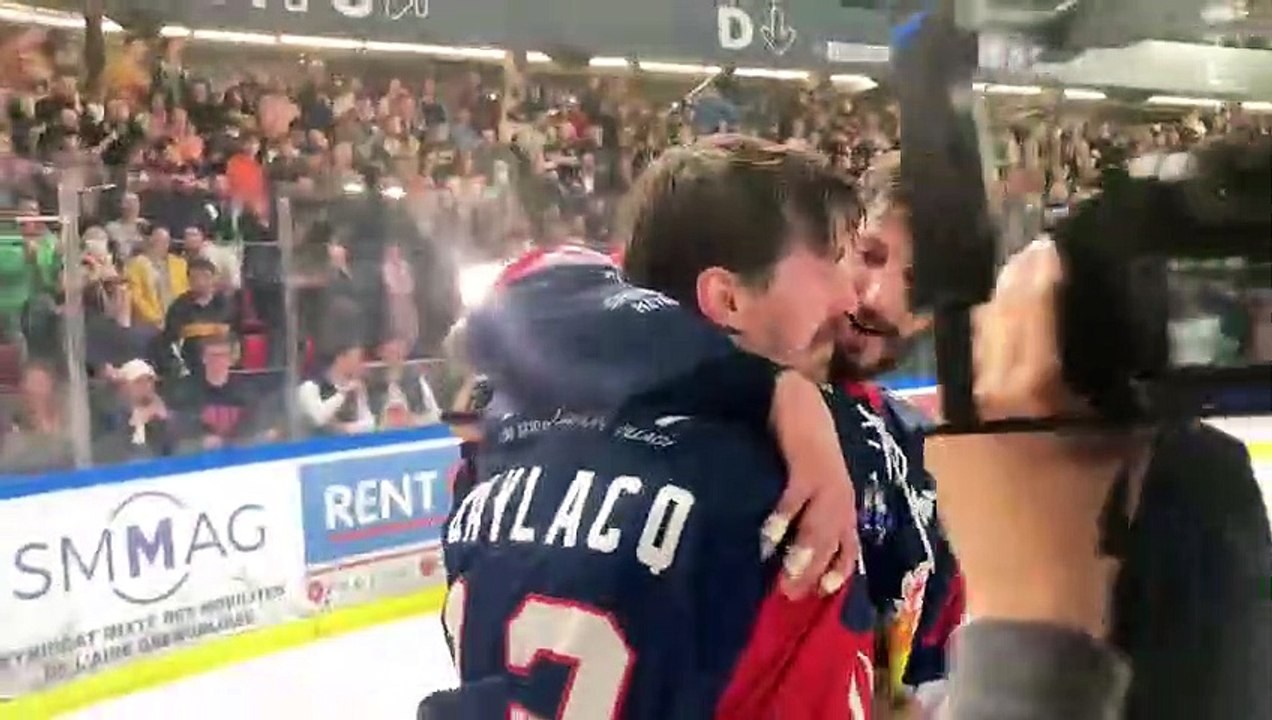 Brûleurs de Loups : Julien Baylacq et Christophe Tartari finissent leur carrière ensemble sur un titre