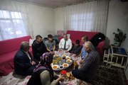 BBP Genel Başkanı Destici, Ankara'da bir vatandaşın evinde iftar yaptı