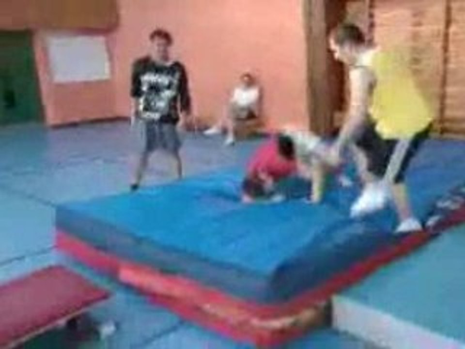 Catch amateur - First Match