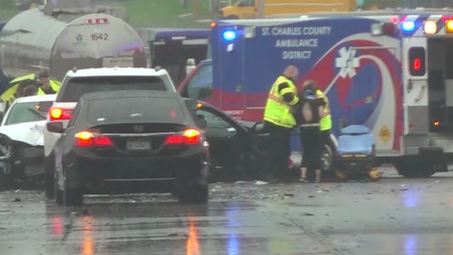 Rainy conditions lead to crashes as storms roll through Missouri