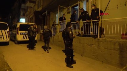 Son dakika! İZMİR-ÇOCUKLARINI GÖRMEK İÇİN İZMİR'E GELEN KADIN, ESKİ EŞİNİN EVİNDE BOĞULARAK ÖLDÜRÜLDÜ