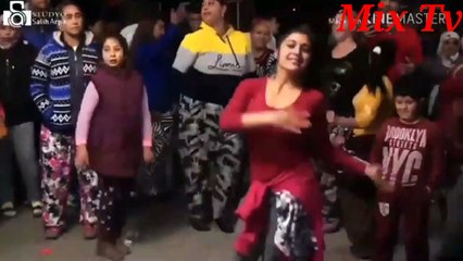 Pashto girl dance in English music very famous.❤️.