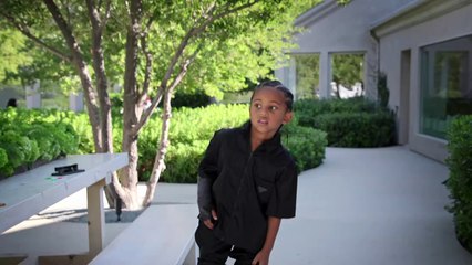 The Kardashians - Clip from Season 1 Kim's Clean Playroom