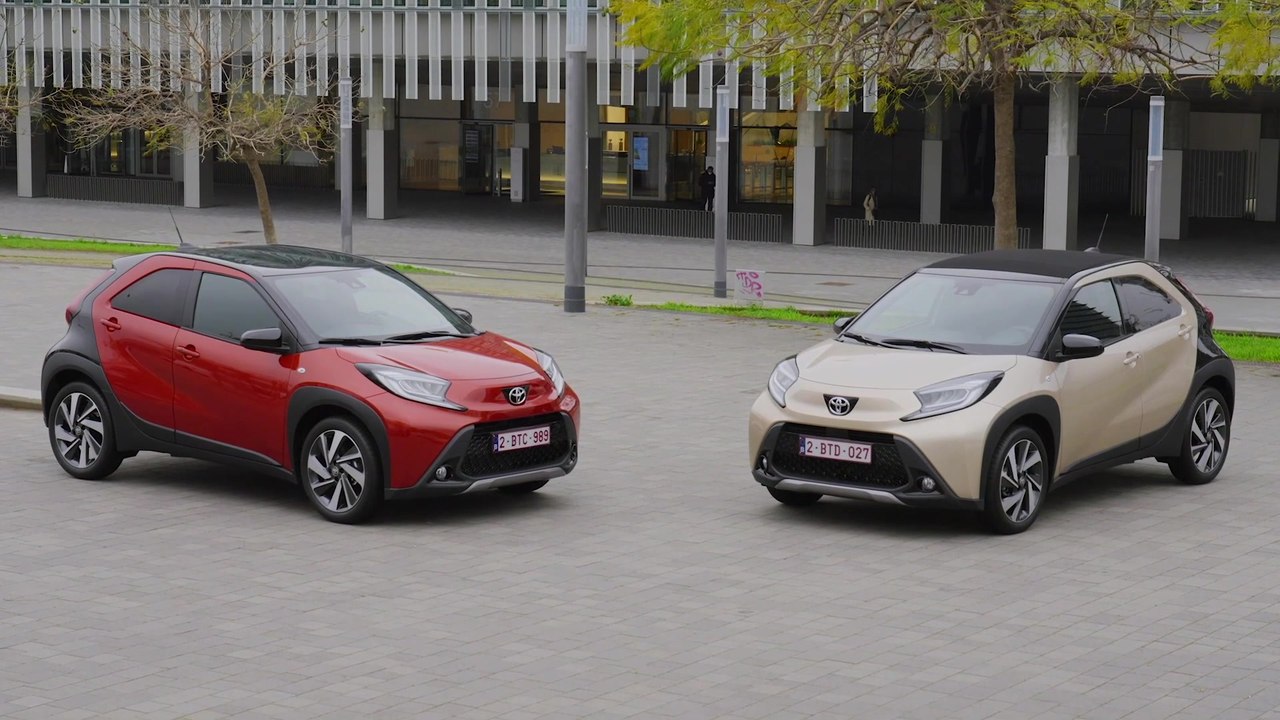 Der neue ŠKODA KAROQ - Markantere Frontpartie mit breiterem ŠKODA-Grill