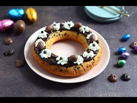 Recette de financier aux pépites de chocolat en couronne de Pâques